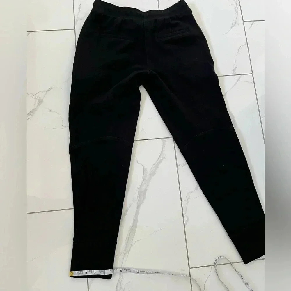 Olsen/ Lisa/  Dressy joggers/ Ankle/ Cropped/ Black/ Size US XS - Picture 9 of 13
